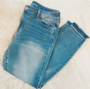 ❤ 3/$15 Old Navy Rockstar Secret-Soft jeans